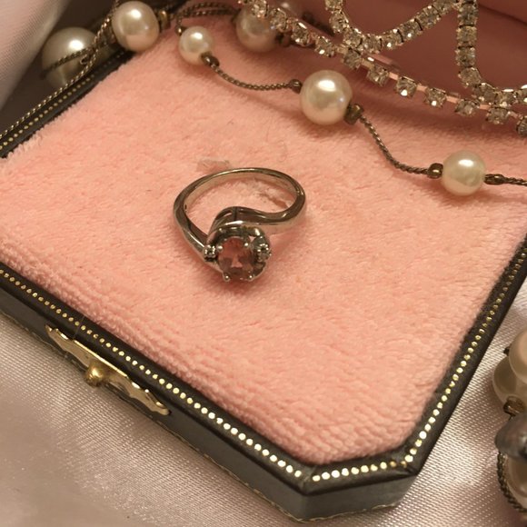 RARE vintage 10k white gold pink sapphire ring with diamonds - Picture 4 of 11